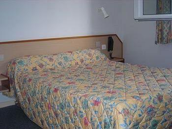 Hotel Le Pairoux Volvic Eksteriør billede